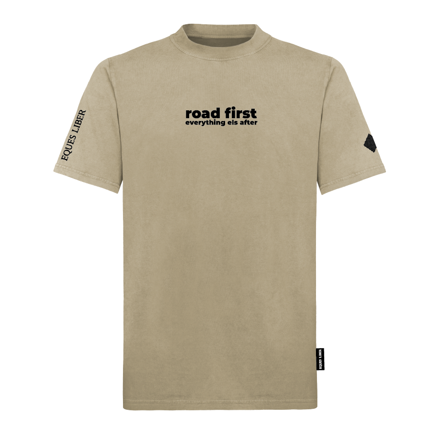 Unisex T-Shirt "Road first"