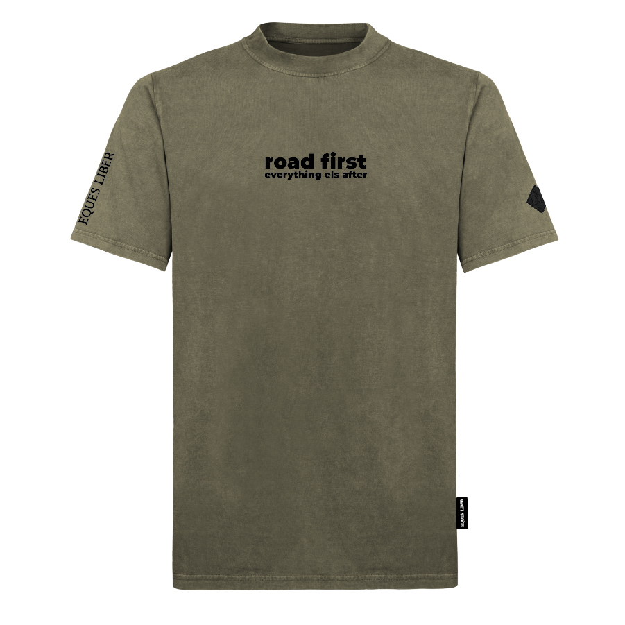 Unisex T-Shirt "Road first"